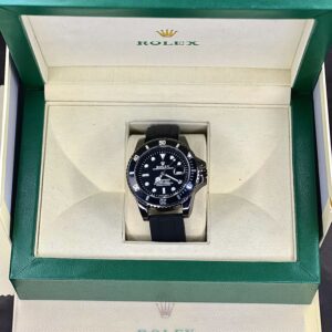 Rolex Submariner Black Dial with Silicone Strap